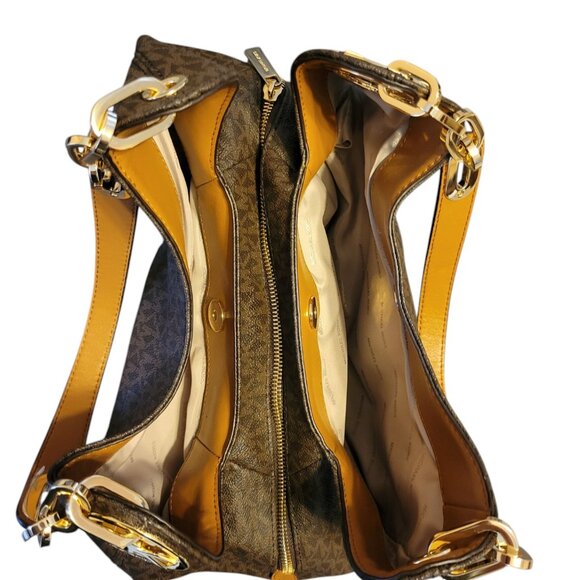 Michael Kors Fulton Large Logo Shoulder Bag NWT - Picture 3 of 9